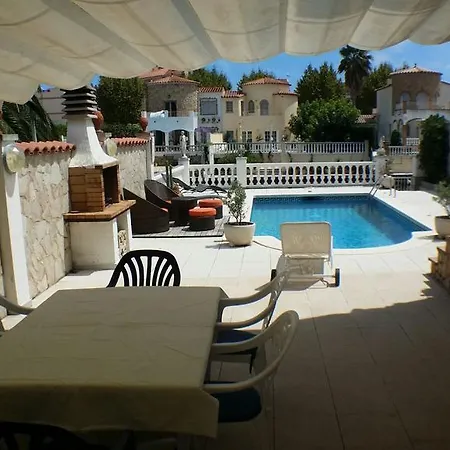 Empuries C *